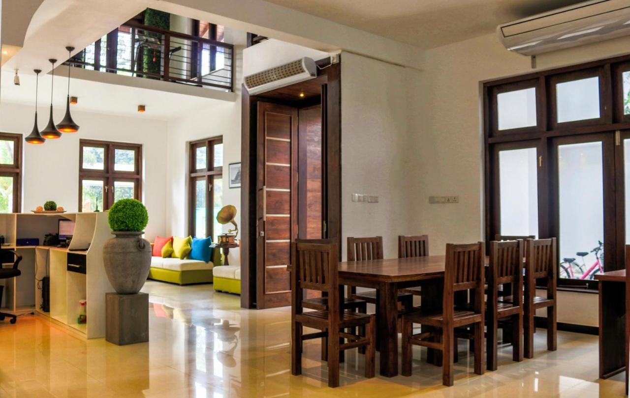 Hotel Bella Vista Anuradhapura Exterior photo
